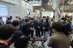 护理机械人也正在高阳的医疗机构中获得逐渐推